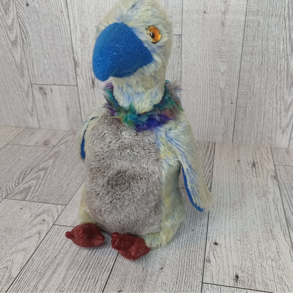 Ty Beanie Baby 2000 Retired Buzzy the Buzzard Realistic Feet Cute Eyes